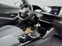 gebraucht Peugeot 2008 ALLURE Benzin 100 6-Gang-Manuell