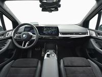 Gebraucht BMW 230e Active Tourer M Sport 150 PS (110 kW) 2023 Saphirschwarz met. Van / Kleinbus