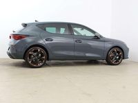 Neu Cupra Leon 150 PS (110 kW) 2025 Blau Limousine