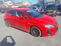 Gebraucht Seat Leon Sport 105 PS (77 kW) 2011 Rot Kleinwagen
