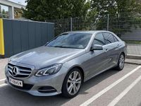 gebraucht Mercedes E300 Avantgarde TD Aut.