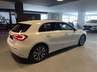 gebraucht Mercedes A180 d STYLE*LED*RFK*TEMP*SPUR*KEYL*Sitzh*NAVI
