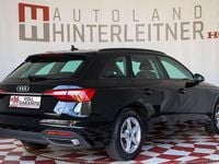 Gebraucht Audi A4 163 PS (119 kW) 2023 Schwarz Kombi