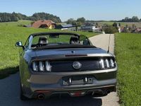 Gebraucht Ford Mustang GT 421 PS (309 kW) 2017 Grau Cabrio