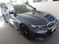 Gebraucht BMW 330e Shadowline 184 PS (135 kW) 2025 Blau Kombi