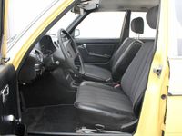 Gebraucht Mercedes 200 76 PS (55 kW) 1982 Gelb Limousine