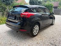 gebraucht Ford Focus 15 Benzin Titanium Automatik - Scheckheft