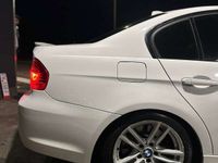 gebraucht BMW 330 330 d Aut.