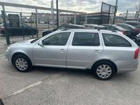 gebraucht Skoda Octavia Combi Ambition 16 TDI Allrad