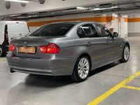 gebraucht BMW 318 318 i Österreich-Paket BI-XENON*TEILLEDER*TEMPOM...