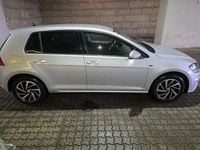 Gebraucht VW Golf VII Comfortline 116 PS (85 kW) 2019 Silber Limousine