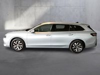 Gebraucht VW Passat Business 122 PS (89 kW) 2025 Silber  metallic Kombi