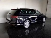 Gebraucht VW Passat Business 150 PS (110 kW) 2022 Deepblackperleffect Kombi