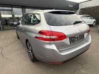 Gebraucht Peugeot 308 SW Allure 131 PS (96 kW) 2015 Grau Kombi