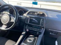 gebraucht Jaguar F-Pace 20d AWD R-Sport Aut.