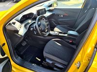 gebraucht Peugeot 208 Active Pack PureTech 100 S&S EAT8 Aut.