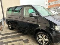 Gebraucht VW Multivan Startline 140 PS (102 kW) 2011 Schwarz Van