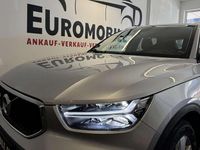 gebraucht Volvo XC40 Momentum 2WD RFK*AHK*18ZOLL*LED*LR-HZG*CONNECT-P.*