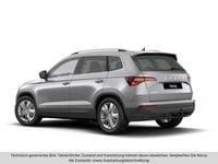 Neu Skoda Karoq Selection 150 PS (110 kW) 2026 Silber  metallic SUV
