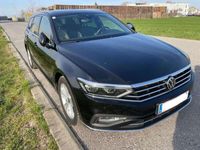 gebraucht VW Passat Variant Elegance 2,0 TDI DSG