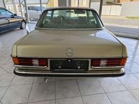Gebraucht Mercedes 230 136 PS (100 kW) 1981 Braun Limousine