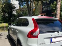 gebraucht Volvo XC60 D5 AWD Summum Geartronic