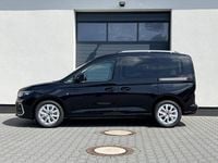 Neu Ford Tourneo Active 150 PS (110 kW) 2026 Van / Kleinbus