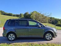 Gebraucht VW Touran Comfortline 105 PS (77 kW) 2014 Van / Kleinbus
