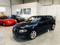 gebraucht Audi A3 Ambiente 16 TDI DPF S-tronic *S-Line JEDES SE...