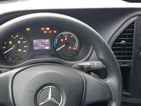 Gebraucht Mercedes Vito 69 kW (95 PS) 2020 Weiß Van