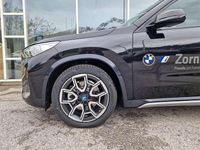 Gebraucht BMW iX1 Shadowline 230 kW (313 PS) 2024 Saphirschwarz SUV