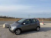 Gebraucht Mercedes A160 95 PS (69 kW) 2010 Grau Limousine