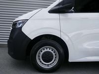Gebraucht VW Transporter 150 PS (110 kW) 2025 Weiss  metallic Van