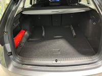 gebraucht Skoda Octavia Combi Selection TDI DSG