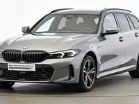 Gebraucht BMW 330e 184 PS (135 kW) 2025 Grau Kombi