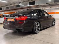 Gebraucht BMW 750 M Sport 400 PS (294 kW) 2017 Schwarz Limousine
