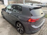 Neu VW Golf VIII GTE 272 PS (200 kW) 2025 Mittelgrau  metallic Limousine