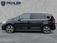 Neu VW Touran R-line 150 PS (110 kW) 2025 Schwarz  metallic Van / Kleinbus