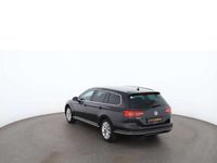 gebraucht VW Passat Variant 1.6 TDI Highline Aut LED SKY NAVI