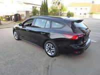 Gebraucht Ford Focus 120 PS (88 kW) 2022 Schwarz Kombi