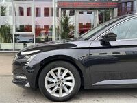 gebraucht Skoda Superb Kombi 20 TDI Style DSG / AHK / DCC / STHZ / RFK