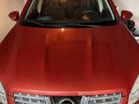 Gebraucht Nissan Qashqai Acenta 141 PS (103 kW) 2007 Rot SUV