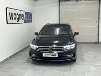 Gebraucht VW Passat Elegance 150 PS (110 kW) 2023 Schwarz Kombi