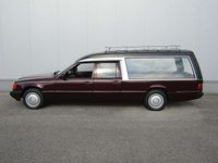Gebraucht Mercedes E250 87 PS (63 kW) 1993 Violett Kombi