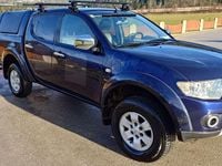 Gebraucht Mitsubishi L200 Top 178 PS (130 kW) 2012 Blau Abholung