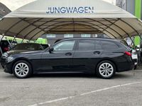 gebraucht BMW 318 d Touring Advantage Sport Aut.+Navi+Teilleder+LED