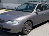 Gebraucht Hyundai Lantra 90 PS (66 kW) 1997 Grau Kombi