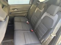 Neu Dacia Jogger Expression 110 PS (80 kW) 2025 Grau Van / Kleinbus