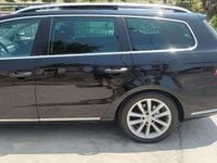 Gebraucht VW Passat Highline 140 PS (102 kW) 2012 Kombi