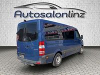 gebraucht Mercedes Sprinter mit 9 Sitzen und Laderaum